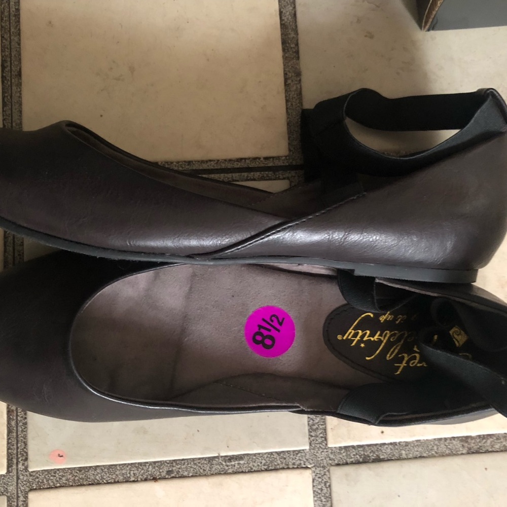 Women's Black Ballet Flats